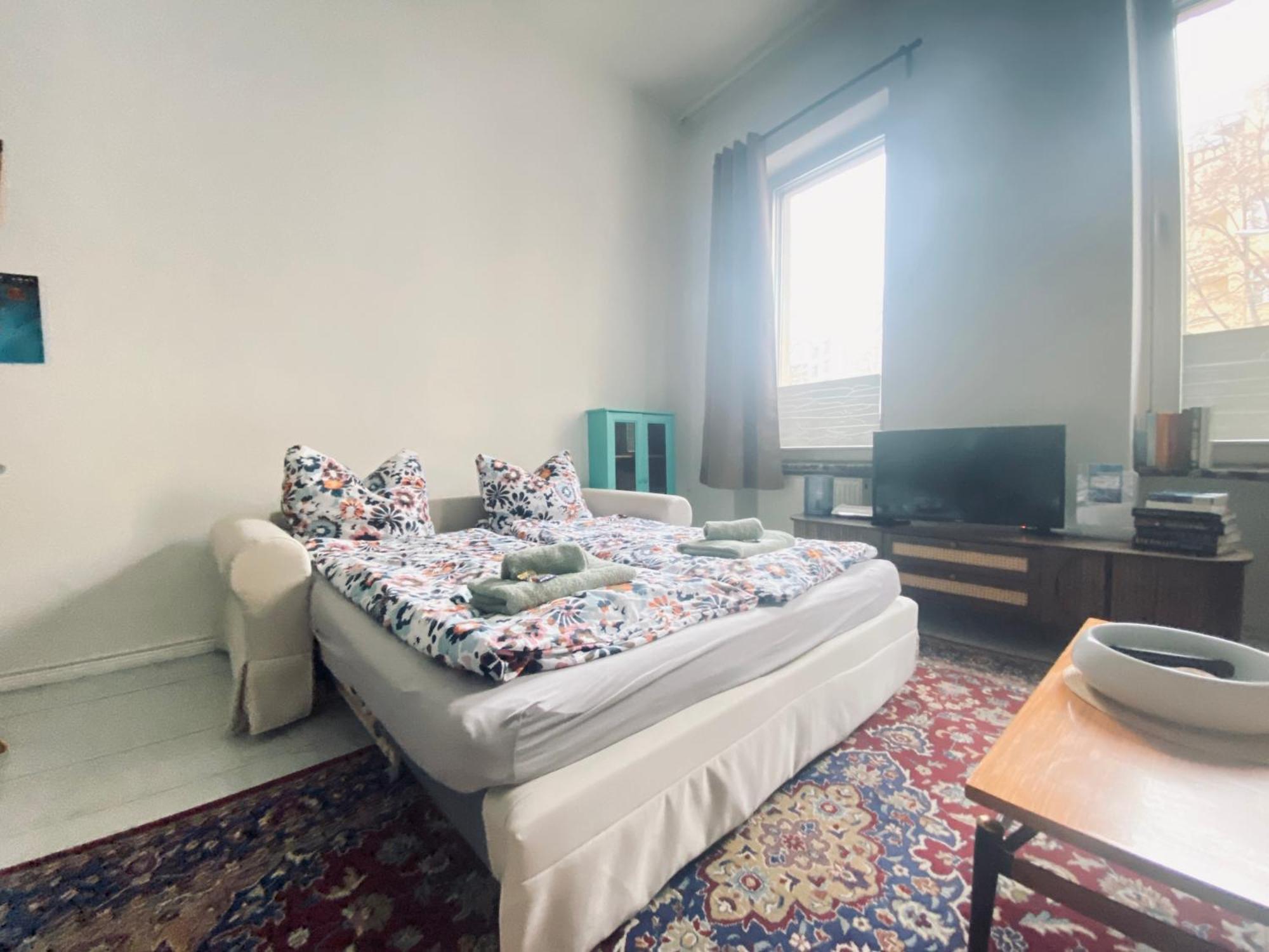 Gemuetliche 2-zimmer Mit Kleinen Bad * Berlin