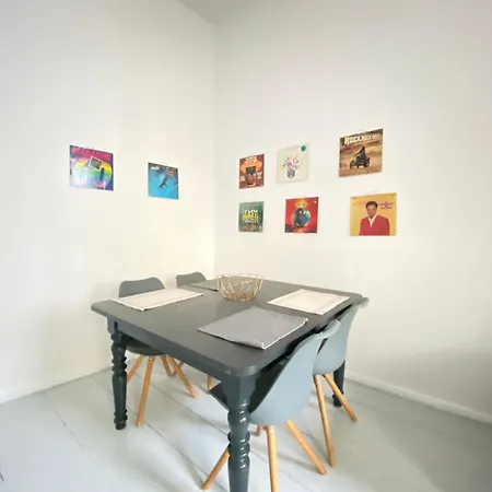 Gemuetliche 2-Zimmer Wohnung Mit Kleinen Bad Berlin Exterior photo