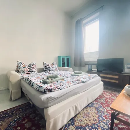 Gemuetliche 2-Zimmer Wohnung Mit Kleinen Bad Berlin Exterior photo