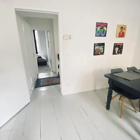 Gemuetliche 2-Zimmer Wohnung Mit Kleinen Bad Berlin Exterior photo