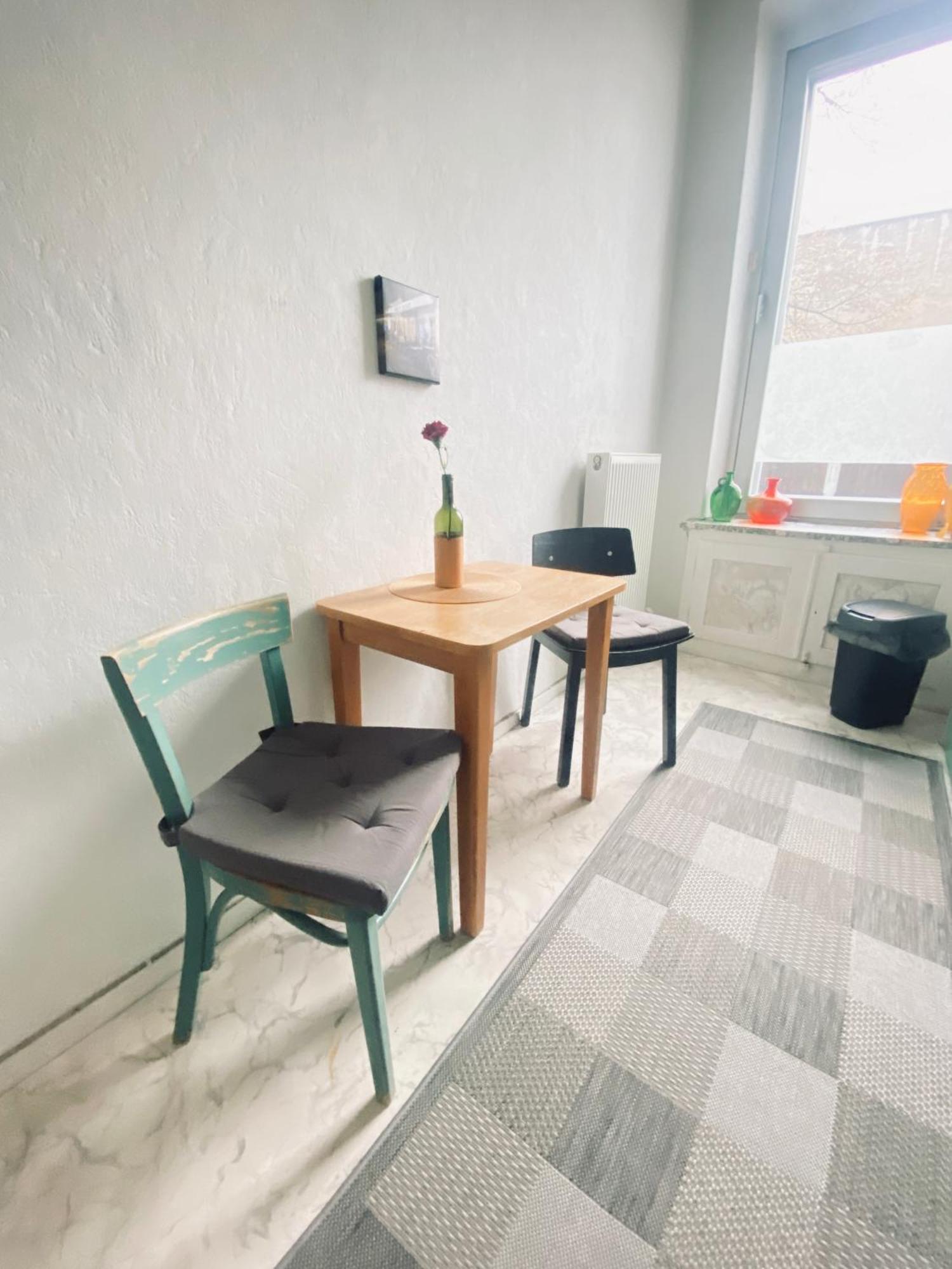 Gemuetliche 2-zimmer Mit Kleinen Bad Apartment Berlin